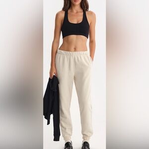 Mate the Label Organic Fleece Relaxed Pocket Sweatpant. Bone size small